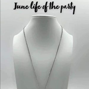 Paparazzi social butterfly necklace